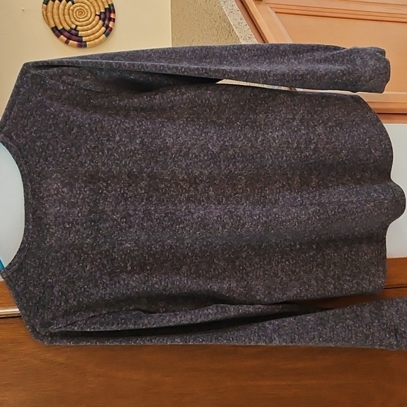 Climate Right Fuzzy Brushed Fleece Long-sleeved Shirt Layer - Picture 9 of 9